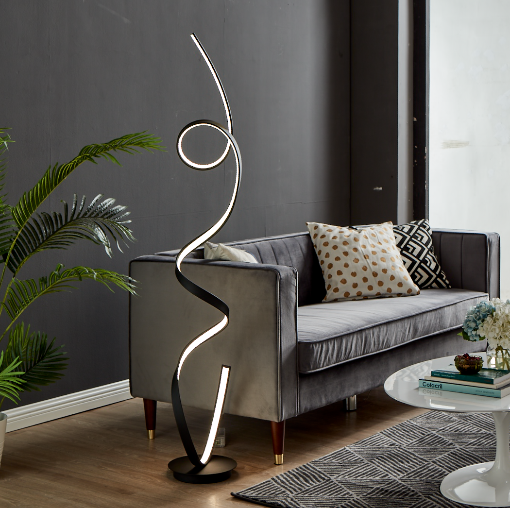 Amsterdam LED Dimmable 63" Floor Lamp // Matte Black - Disselt Designs