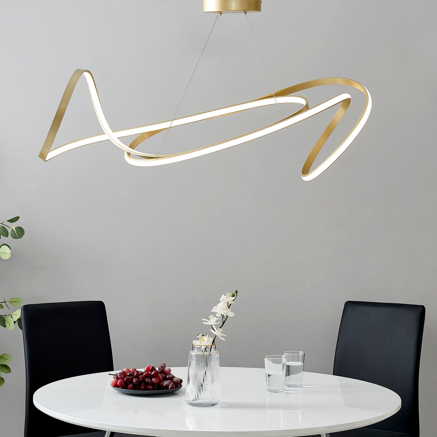 Moscow LED Chandelier // Gold - Disselt Designs