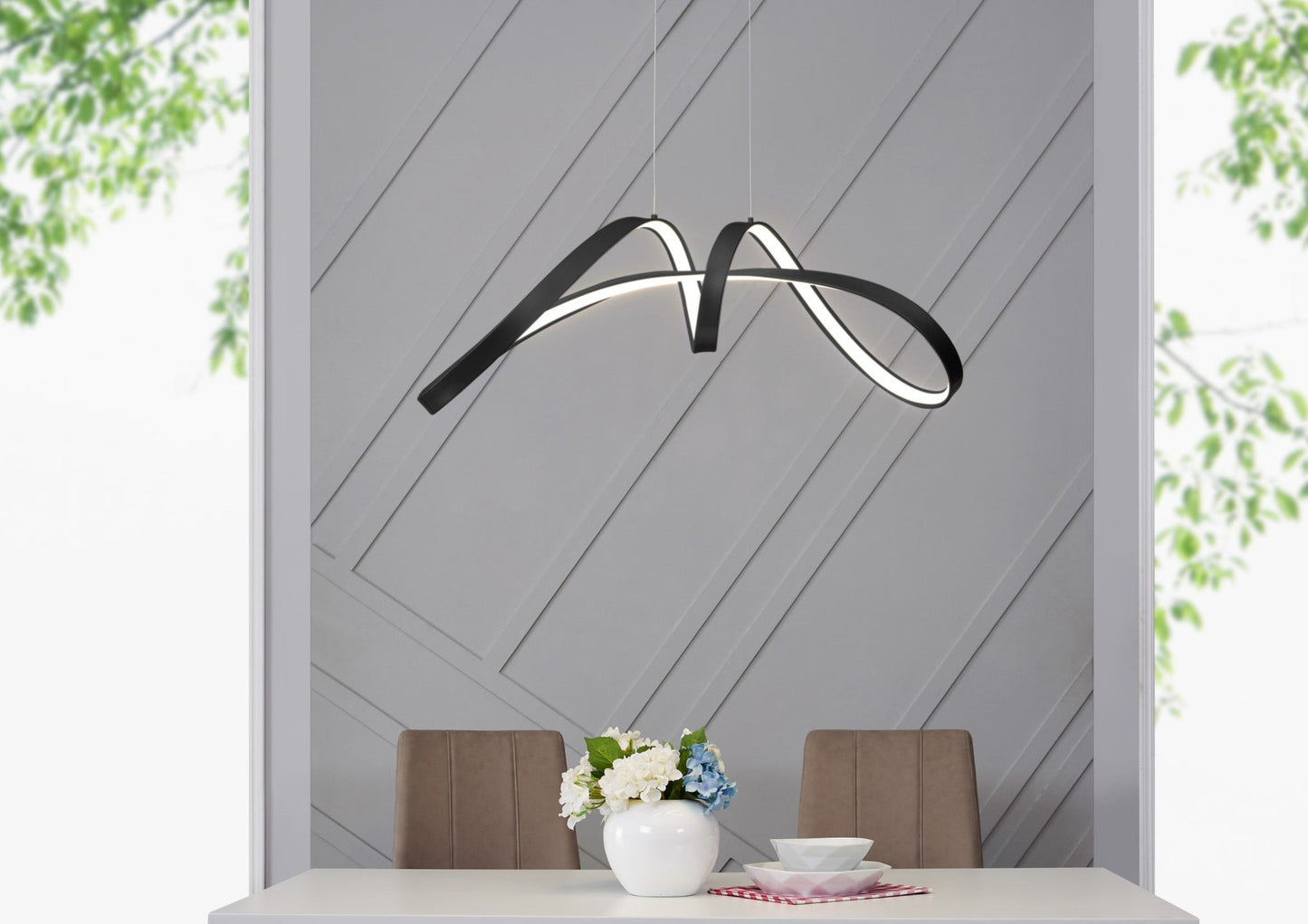 Bucharest Integrated LED Chandelier // Black - Disselt Designs