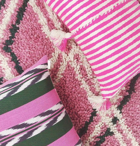 Antigua Pillow - Neon Pink
