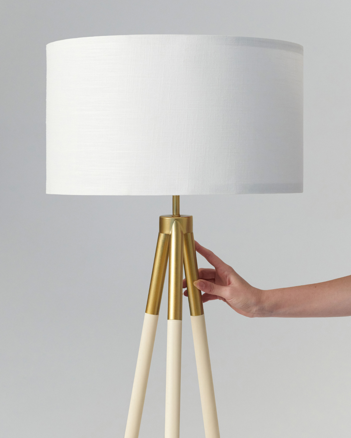 Levi Floor Lamp