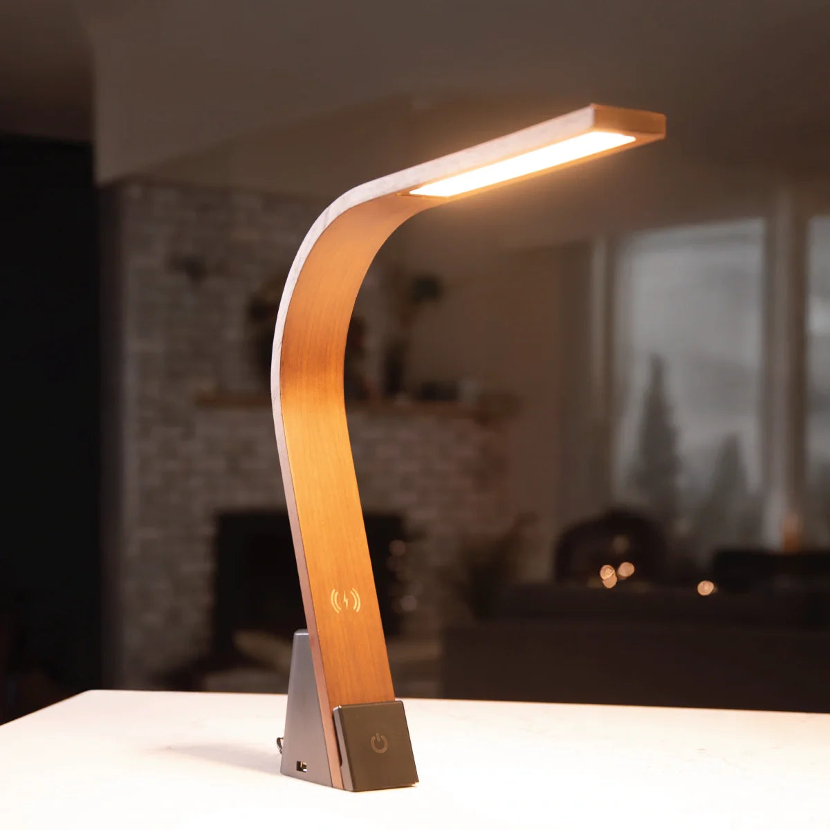 Brooklyn AURA LED Task Light (Wireless Qi™ Charging) - Disselt Designs
