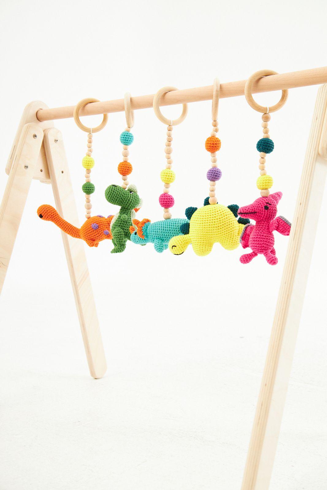 KIDS GYM | Montessori Baby Gym & Hanging Toys Set - Disselt Designs