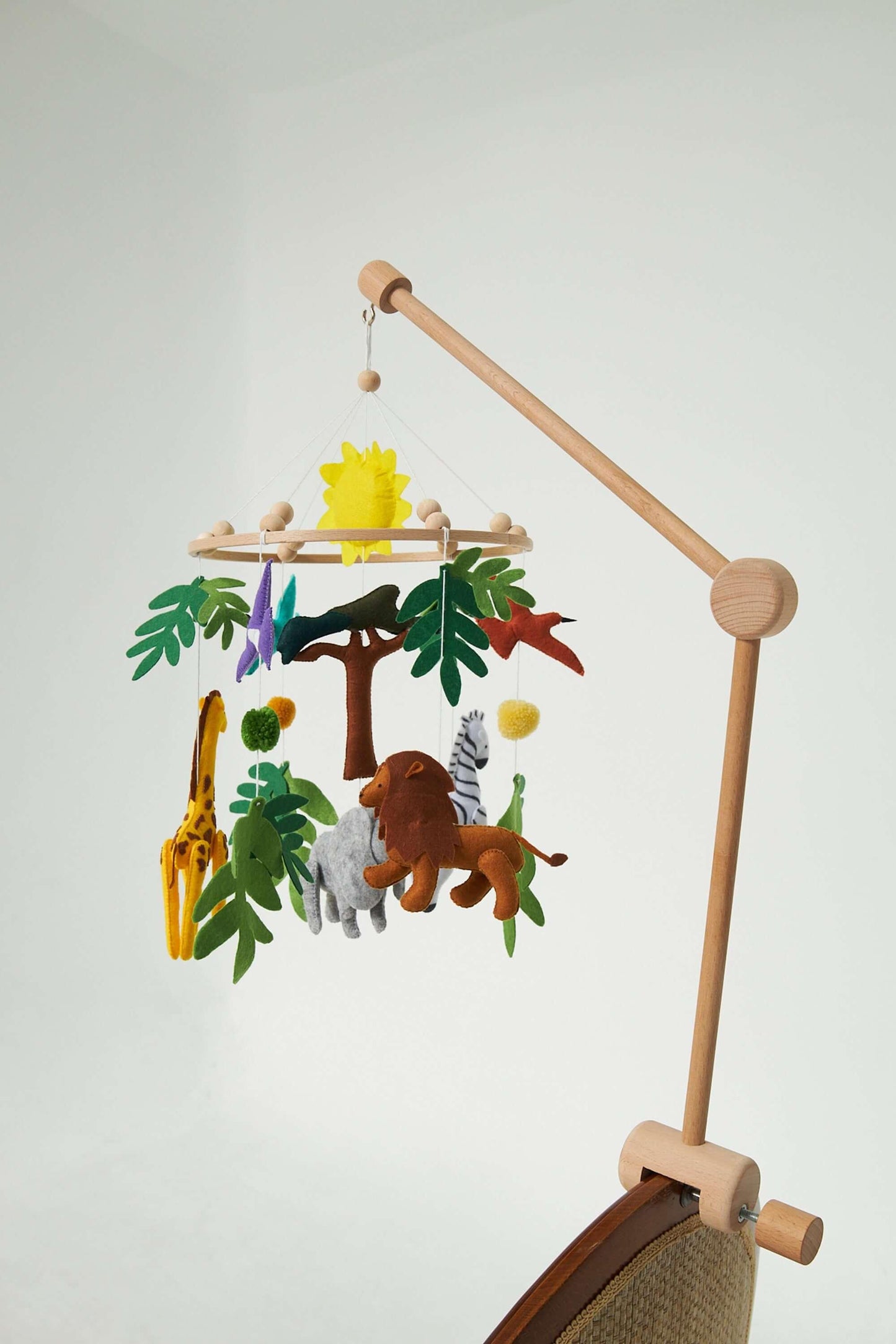 KIDS JUNGLE | Montessori Baby Mobile Set - Disselt Designs