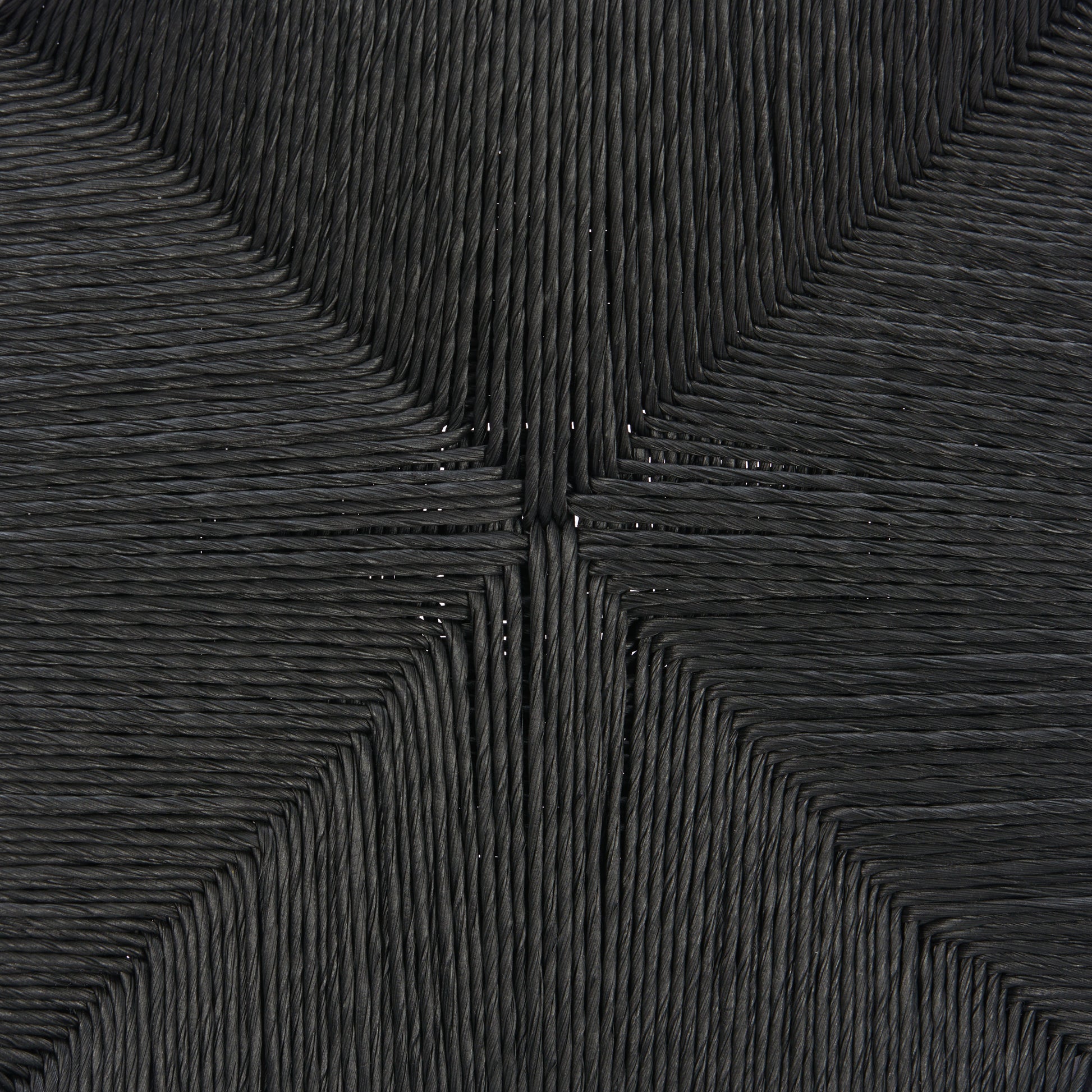 Iska Bench Black - Disselt Designs