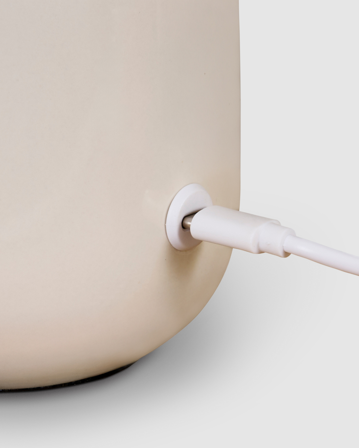 Ren Portable Lamp