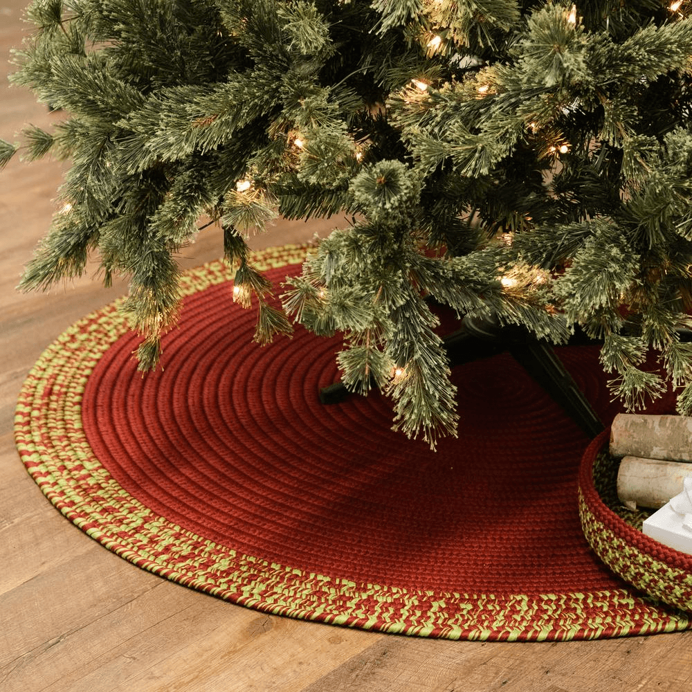 Under Tree Reversible Round Red Rug - Green Border 65” x 65” - Disselt Designs