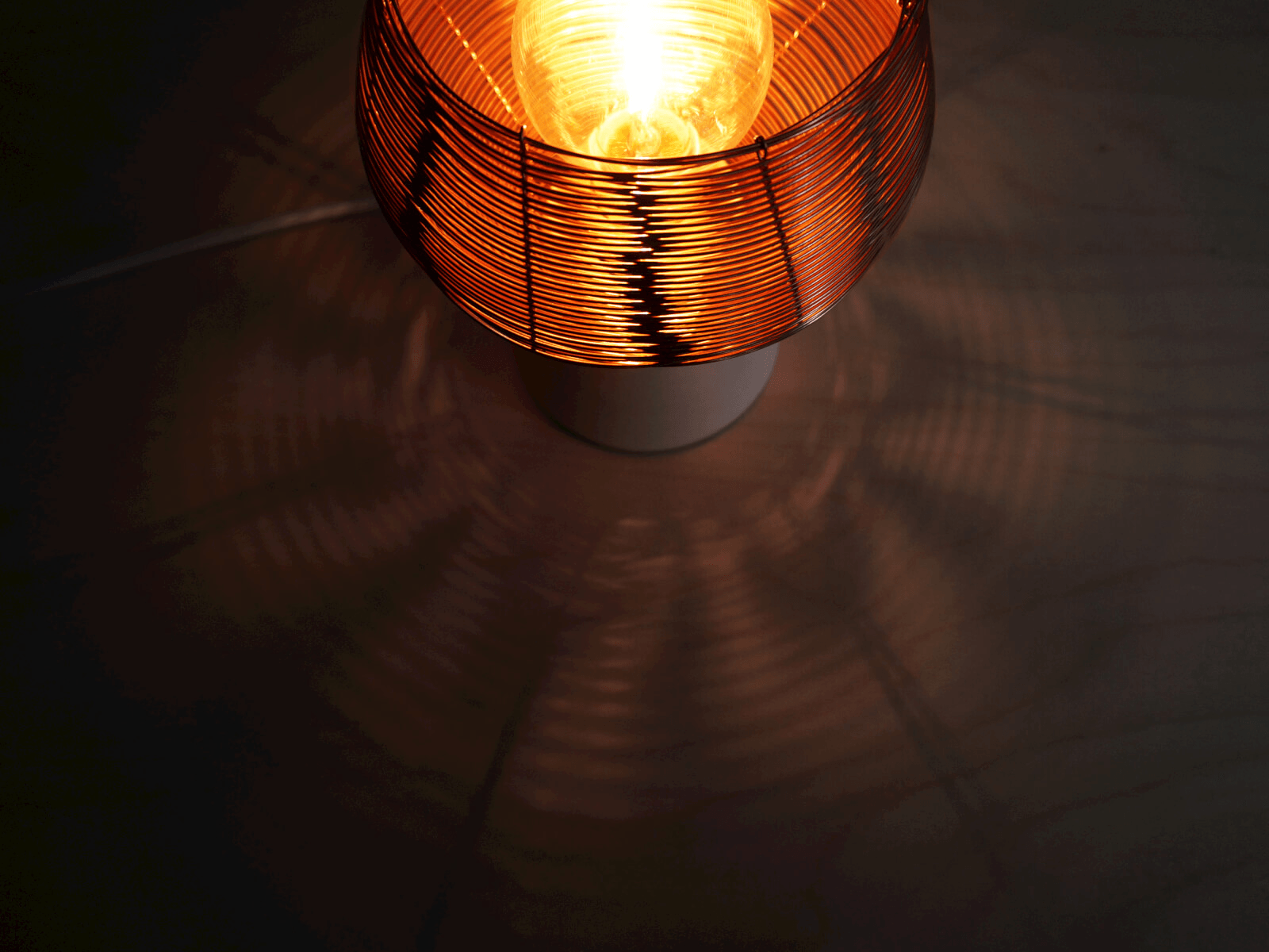 CIOPPINO | Handwoven Copper Side Lamp - Disselt Designs