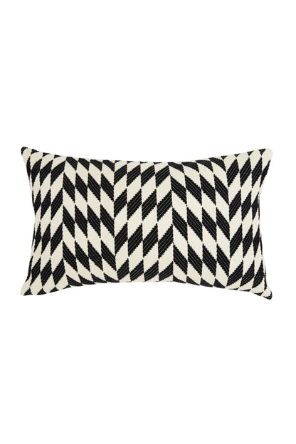 Made to order: Almolonga Diamond Pillow - Black &amp; Natural White -  12" x 20"