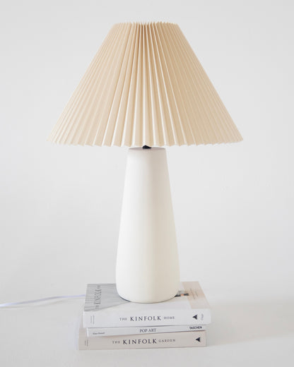 Gwen Table Lamp