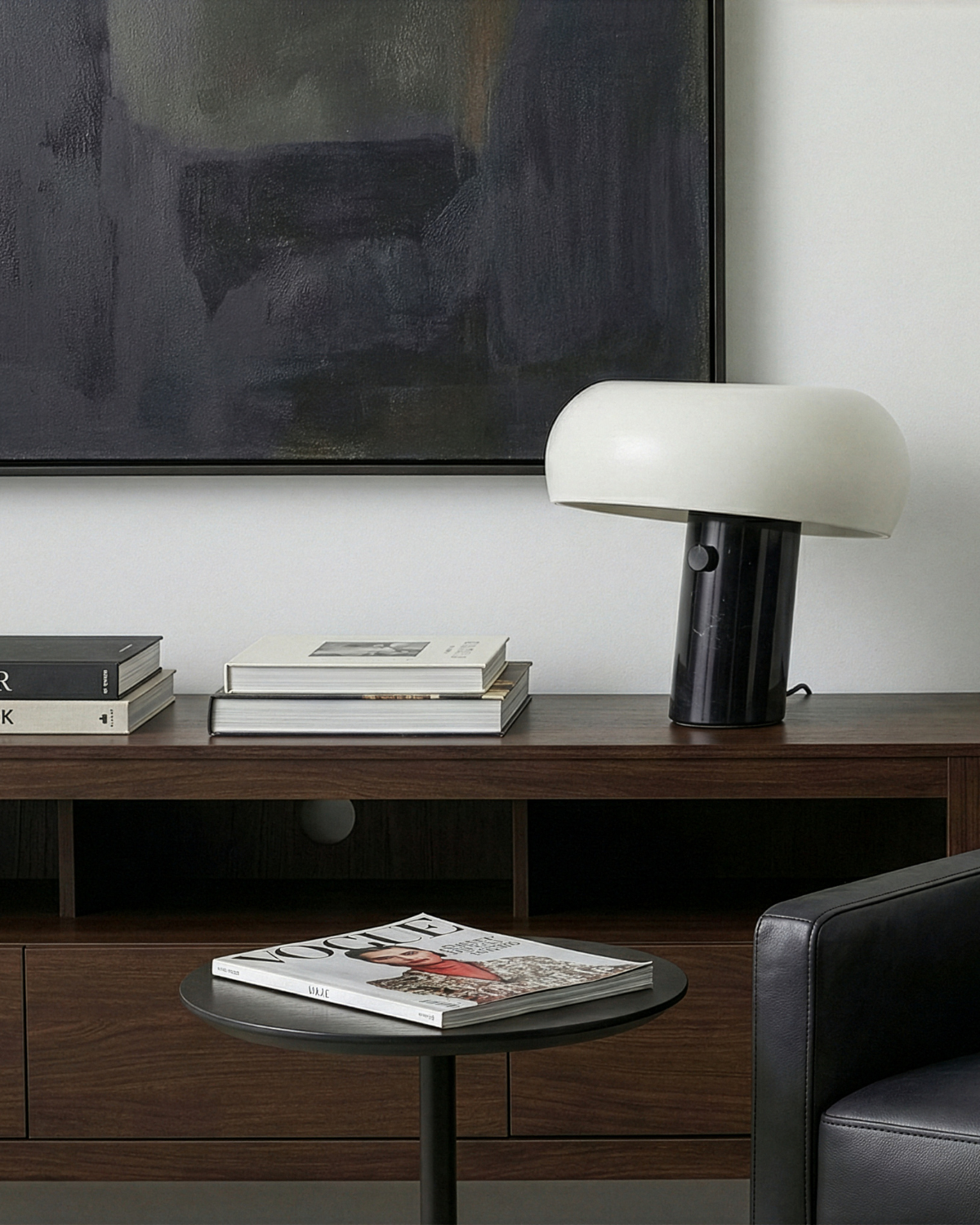 Kingpin Table Lamp