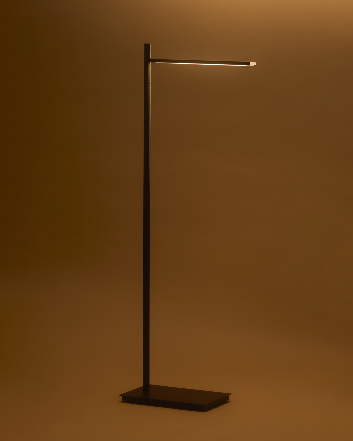 Linden Floor Lamp