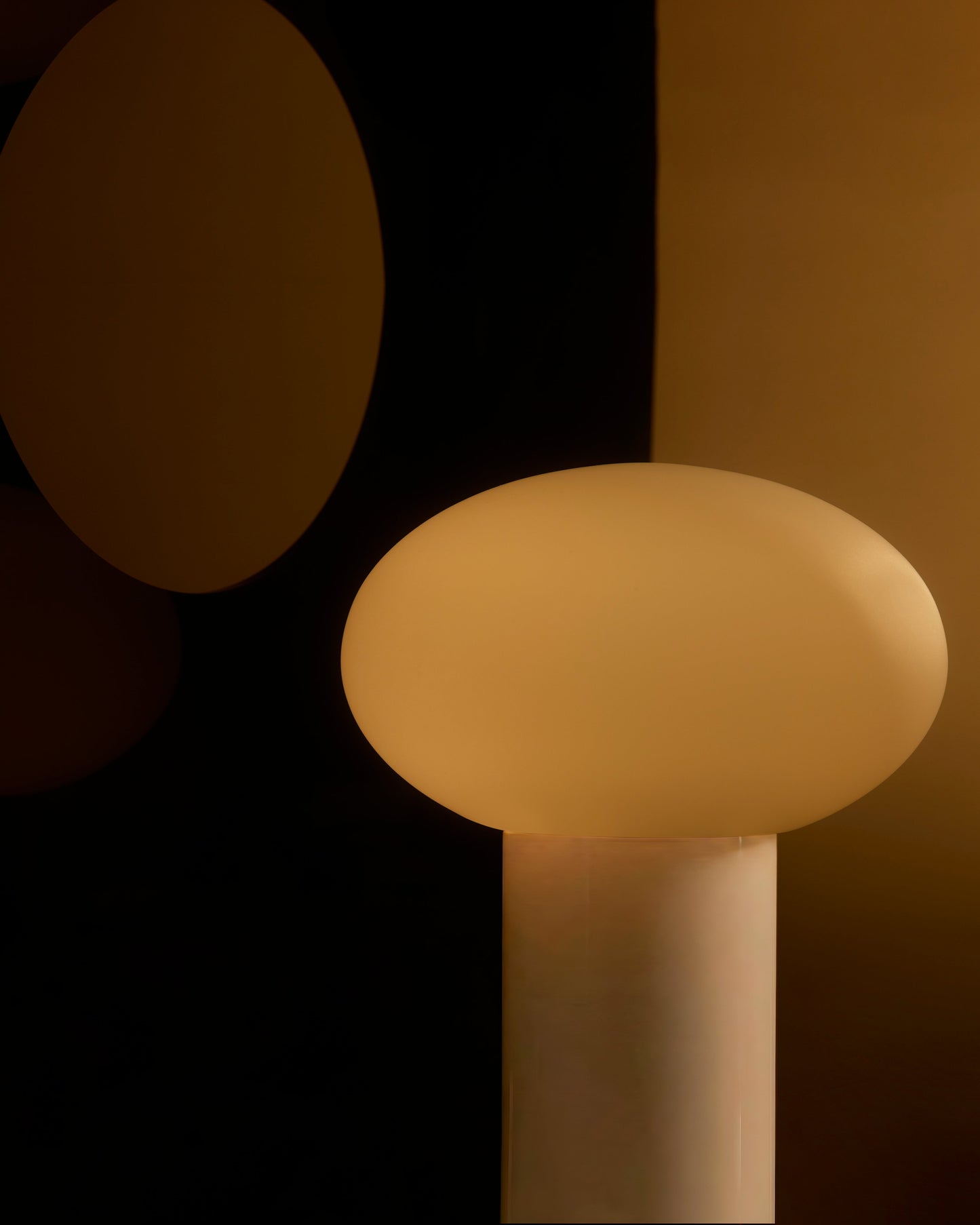 Ivy Table Lamp