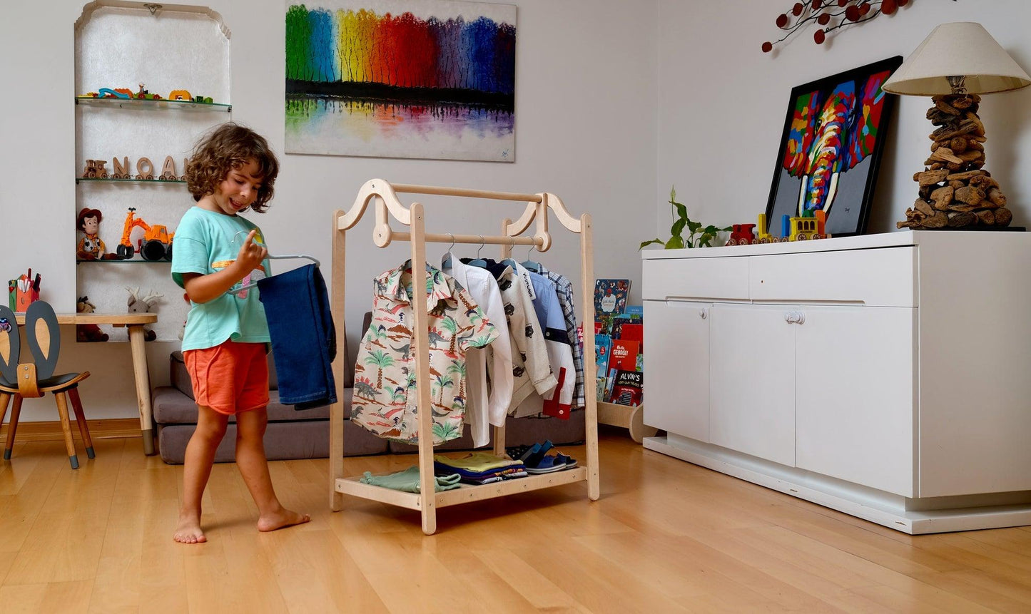 KIDS CLOSET | Montessori Wooden Kids Clothing Rack - Disselt Designs