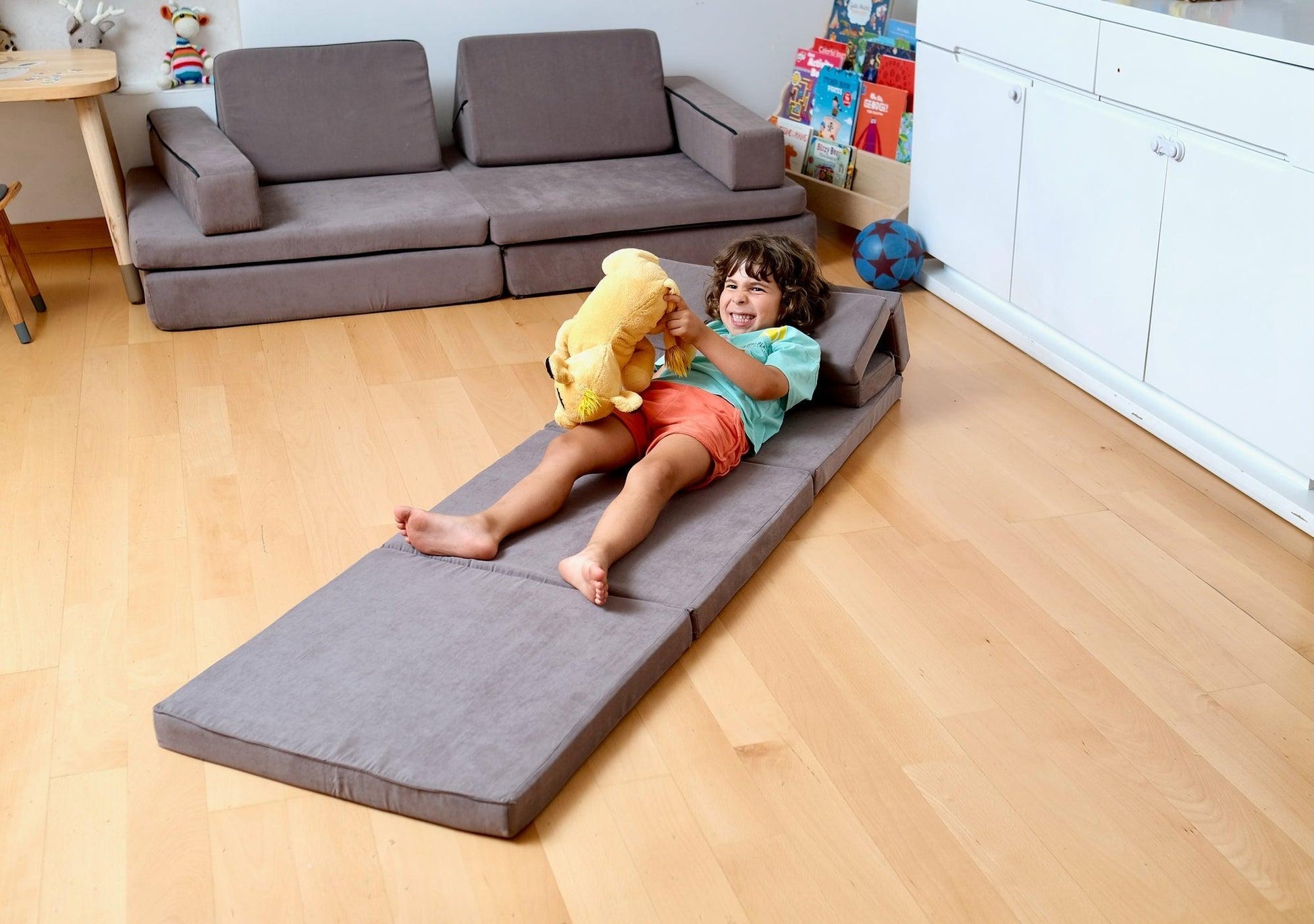 KIDS PLAY MAT | Transformable Kids Play Mat - Disselt Designs