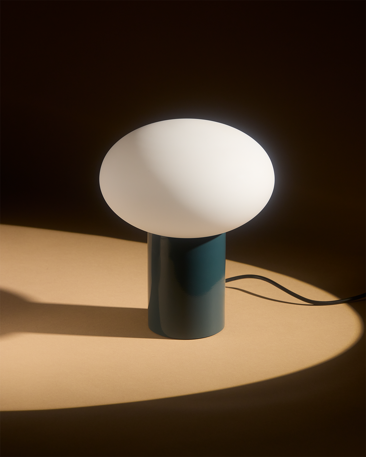 Ivy Table Lamp