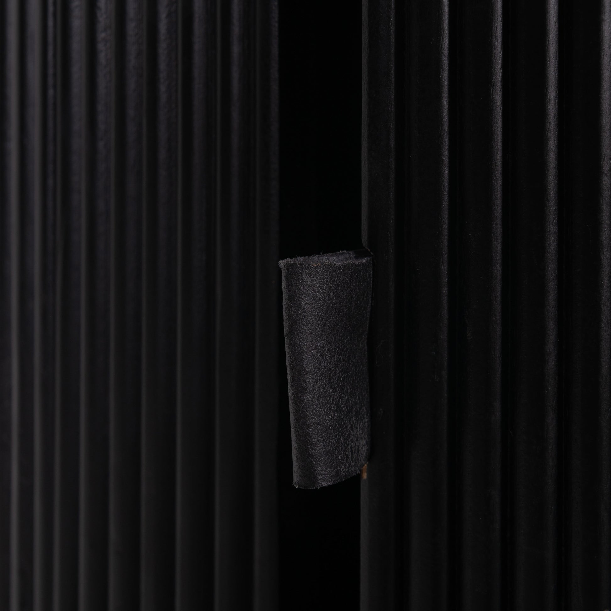 Izola Dining Table White & Black - Disselt Designs