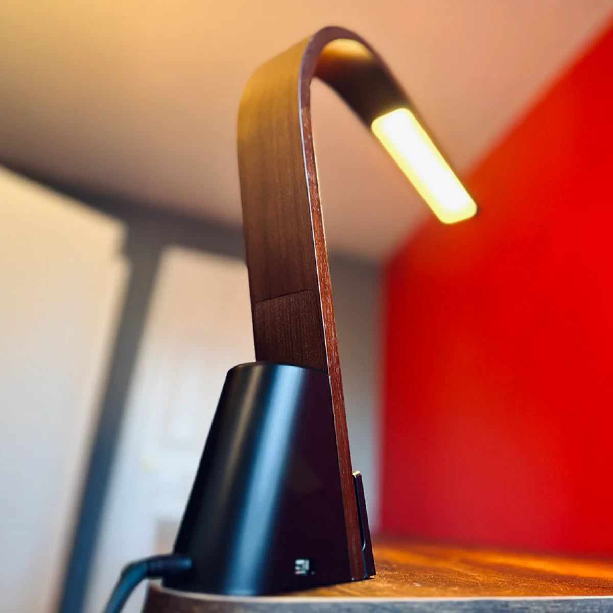 Brooklyn Aura LED Task Light