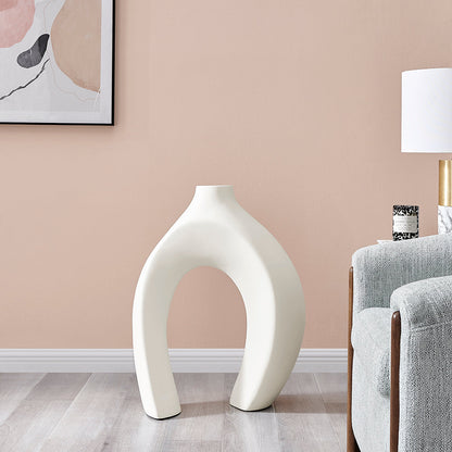Simi Vase Small // White - Disselt Designs