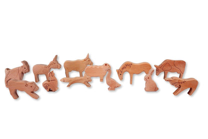 KIDS FARM | 12-Piece Wooden Farm Animals Set - Disselt Designs