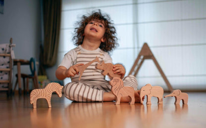 KIDS SAFARI | 6-Piece Wooden Safari Animals Set - Disselt Designs