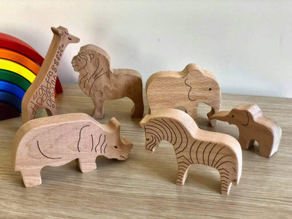 KIDS SAFARI | 6-Piece Wooden Safari Animals Set - Disselt Designs